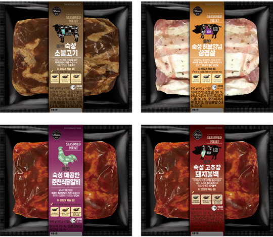 신세계푸드가 혼밥족을 위한 양념육 4종을 출시했다.    신세계푸드 제공